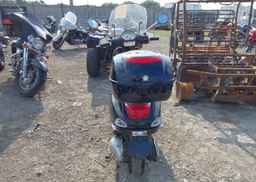 2010 VESPA LX 150