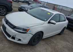 2013 VOLKSWAGEN JETTA 2.0L COMFORTLINE