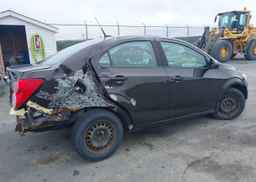 2014 CHEVROLET SONIC LS AUTO