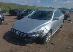 2015 VOLKSWAGEN PASSAT 1.8 TSI TRENDLINE