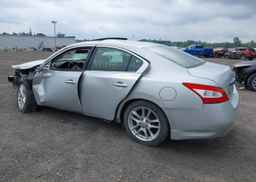 2011 NISSAN MAXIMA