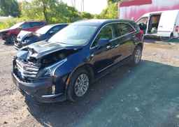 2017 CADILLAC XT5