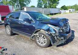 2017 CADILLAC XT5