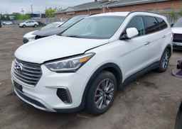 2018 HYUNDAI SANTA FE SE