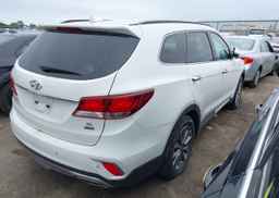 2018 HYUNDAI SANTA FE SE