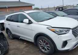 2018 HYUNDAI SANTA FE SE