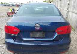 2011 VOLKSWAGEN JETTA
