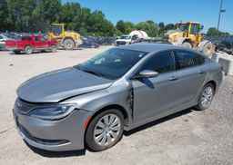 2016 CHRYSLER 200 LX