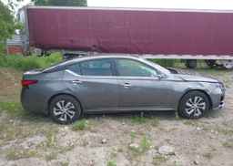 2024 NISSAN Altima S