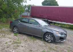 2024 NISSAN Altima S