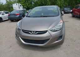 2013 HYUNDAI ELANTRA GL