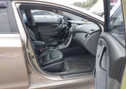 2013 HYUNDAI ELANTRA GL