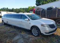 2013 LINCOLN MKT LIMO