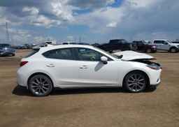2018 MAZDA MAZDA3 GT