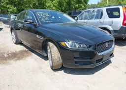 2018 JAGUAR XE PRESTIGE
