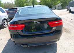 2018 JAGUAR XE PRESTIGE