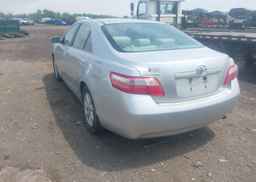 2009 TOYOTA CAMRY SE