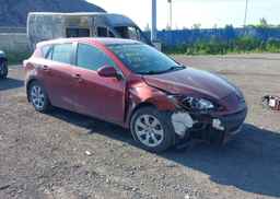 2010 MAZDA 3 I