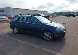 2010 VOLKSWAGEN GOLF 2.0 TDI HIGHLINE