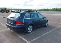 2010 VOLKSWAGEN GOLF 2.0 TDI HIGHLINE