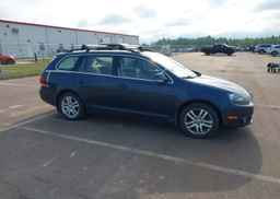 2010 VOLKSWAGEN GOLF 2.0 TDI HIGHLINE