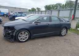 2013 LINCOLN MKZ