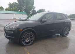 2014 PORSCHE CAYENNE