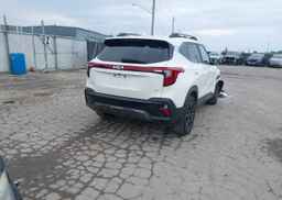 2024 KIA SELTOS SX