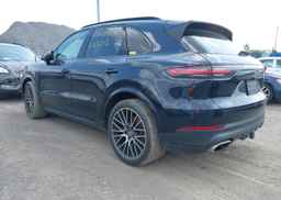 2019 PORSCHE CAYENNE