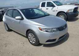 2011 KIA FORTE 5-DOOR