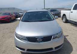 2011 KIA FORTE 5-DOOR