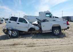 2004 CHEVROLET SILVERADO 2500HD LS
