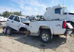 2004 CHEVROLET SILVERADO 2500HD LS