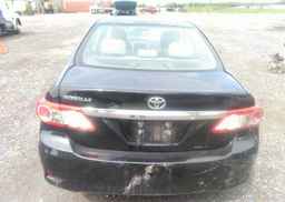 2011 TOYOTA COROLLA S