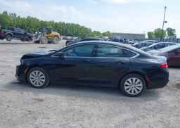 2016 CHRYSLER 200