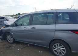 2017 MAZDA MAZDA5 GS