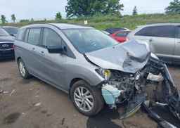 2017 MAZDA MAZDA5 GS