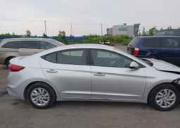 2017 HYUNDAI ELANTRA LE