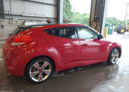 2013 HYUNDAI VELOSTER