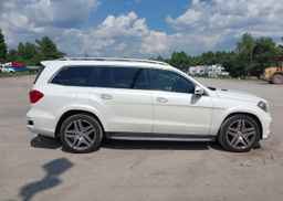 2013 MERCEDES-BENZ GL 350 BLUETEC