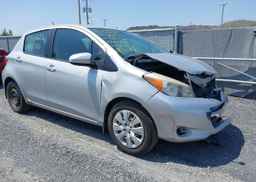 2014 TOYOTA YARIS LE