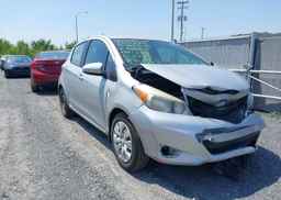 2014 TOYOTA YARIS LE