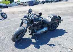2010 HARLEY-DAVIDSON FLSTFB