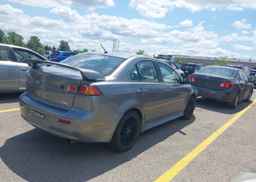 2013 MITSUBISHI lancer se