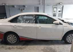 2017 TOYOTA CAMRY HYBRID