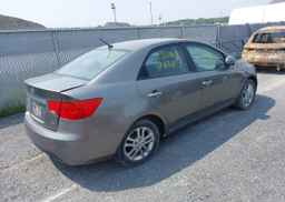 2012 KIA FORTE 2.0L EX