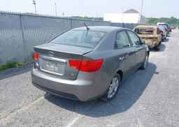 2012 KIA FORTE 2.0L EX