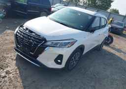 2025 NISSAN KICKS PLAY SV