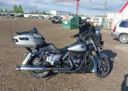 2019 HARLEY-DAVIDSON FLHTKSE