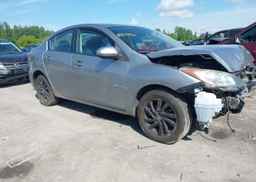 2013 MAZDA 3 I